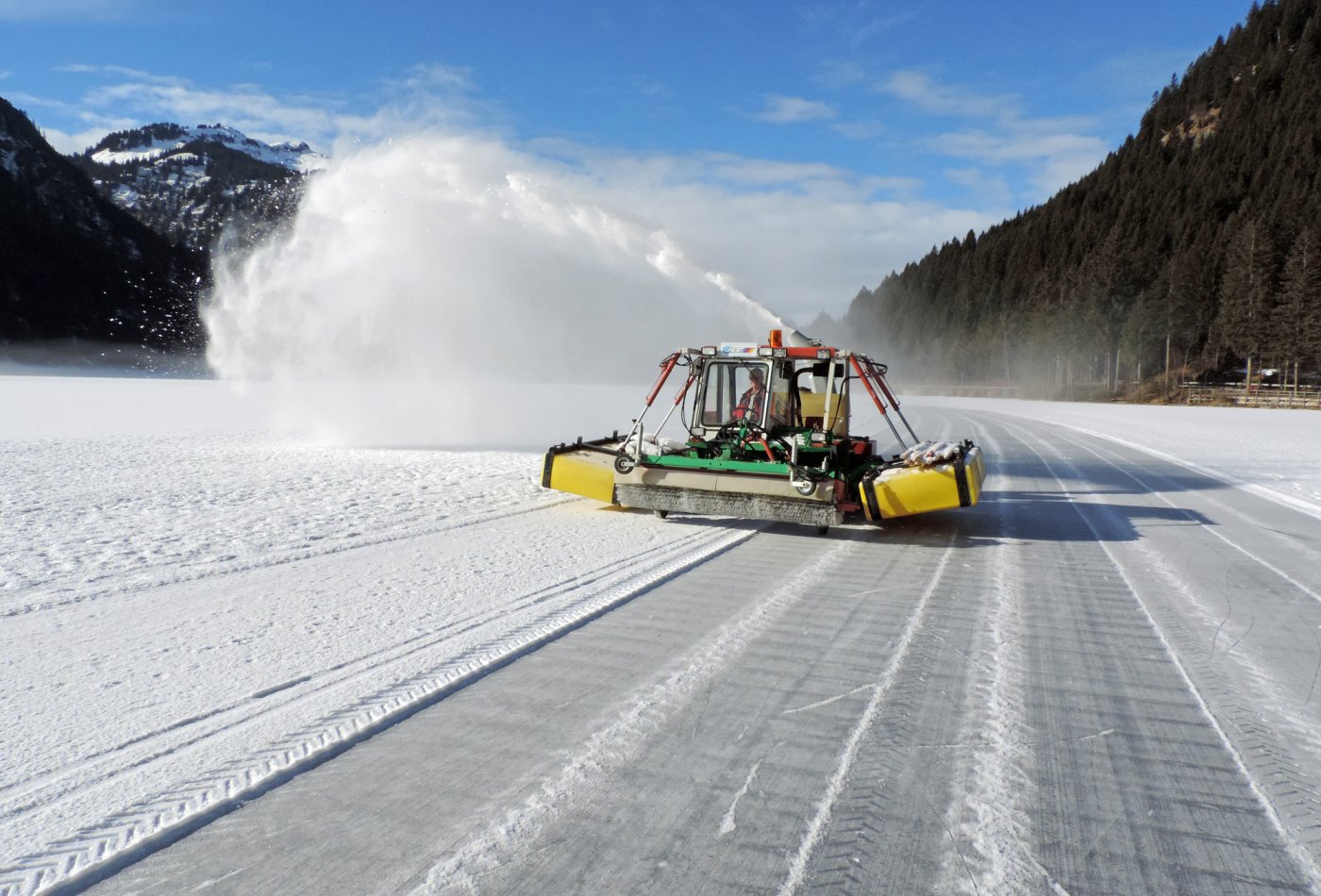 c_tvb_tannheimer_tal_natureisflaeche_haldensee_tvb.jpg c_tvb_tannheimer_tal_natureisflaeche_haldensee_tvb.jpg