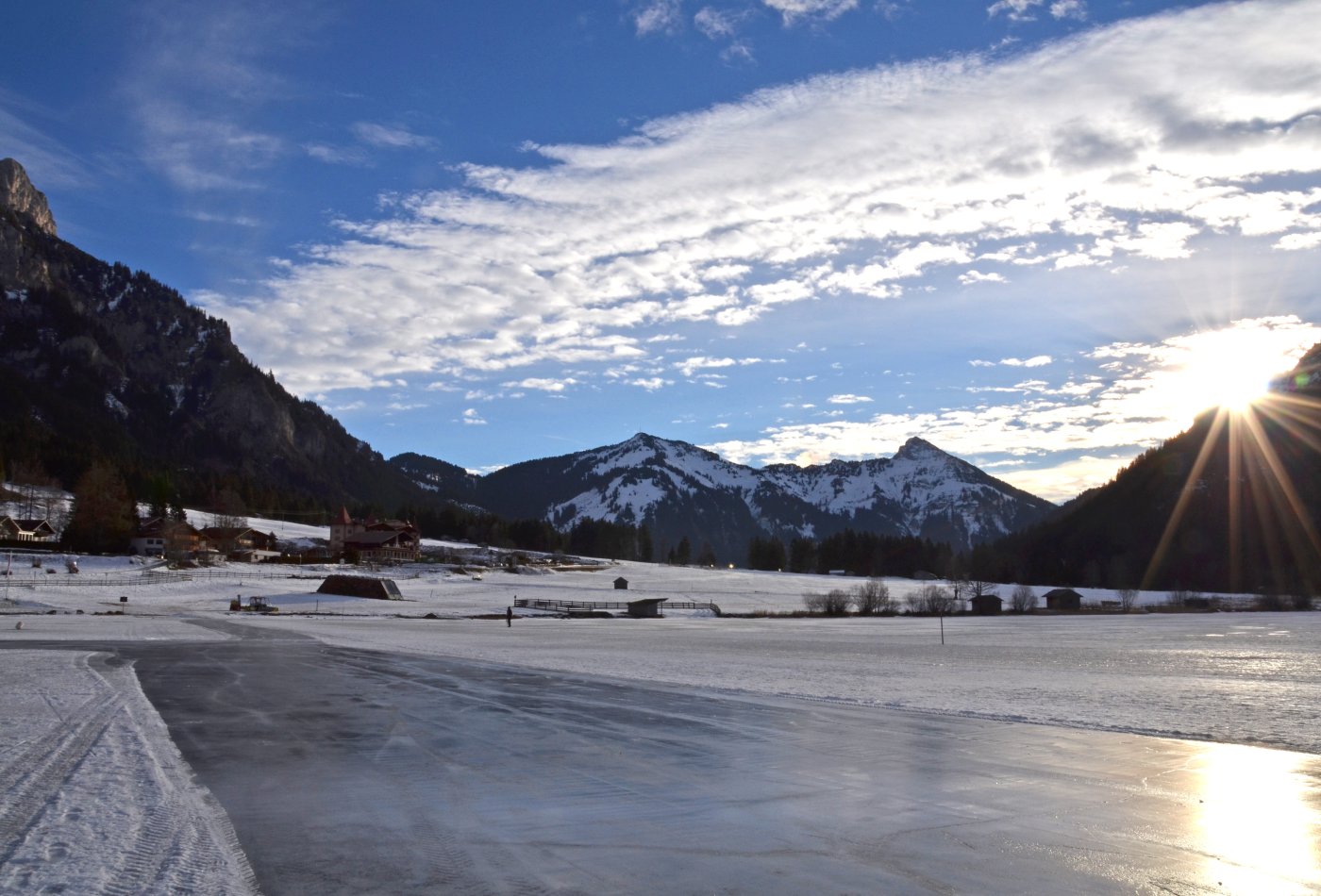 c_tvb_tannheimer_tal_natureisflaeche_haldensee_2.jpg c_tvb_tannheimer_tal_natureisflaeche_haldensee_2.jpg